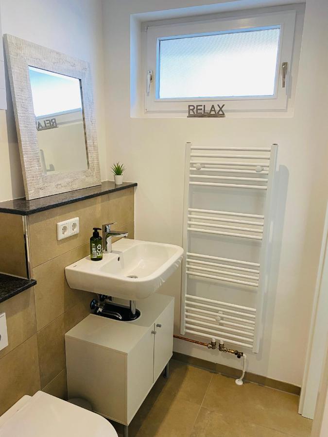 Bike Hike Ski Brilon - Ferienappartment エクステリア 写真